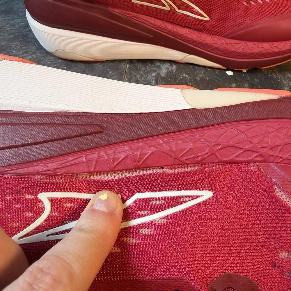 Altra Paradigm 5 Running Shoe Womens Size 9.5 Raspberry